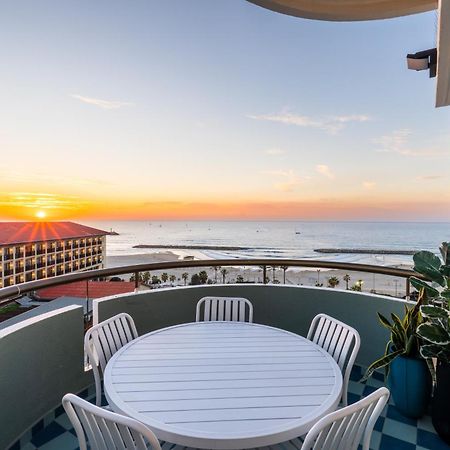 Sunsets Paradise 2Br With Parking By Beachfront Stay Herzliya Экстерьер фото