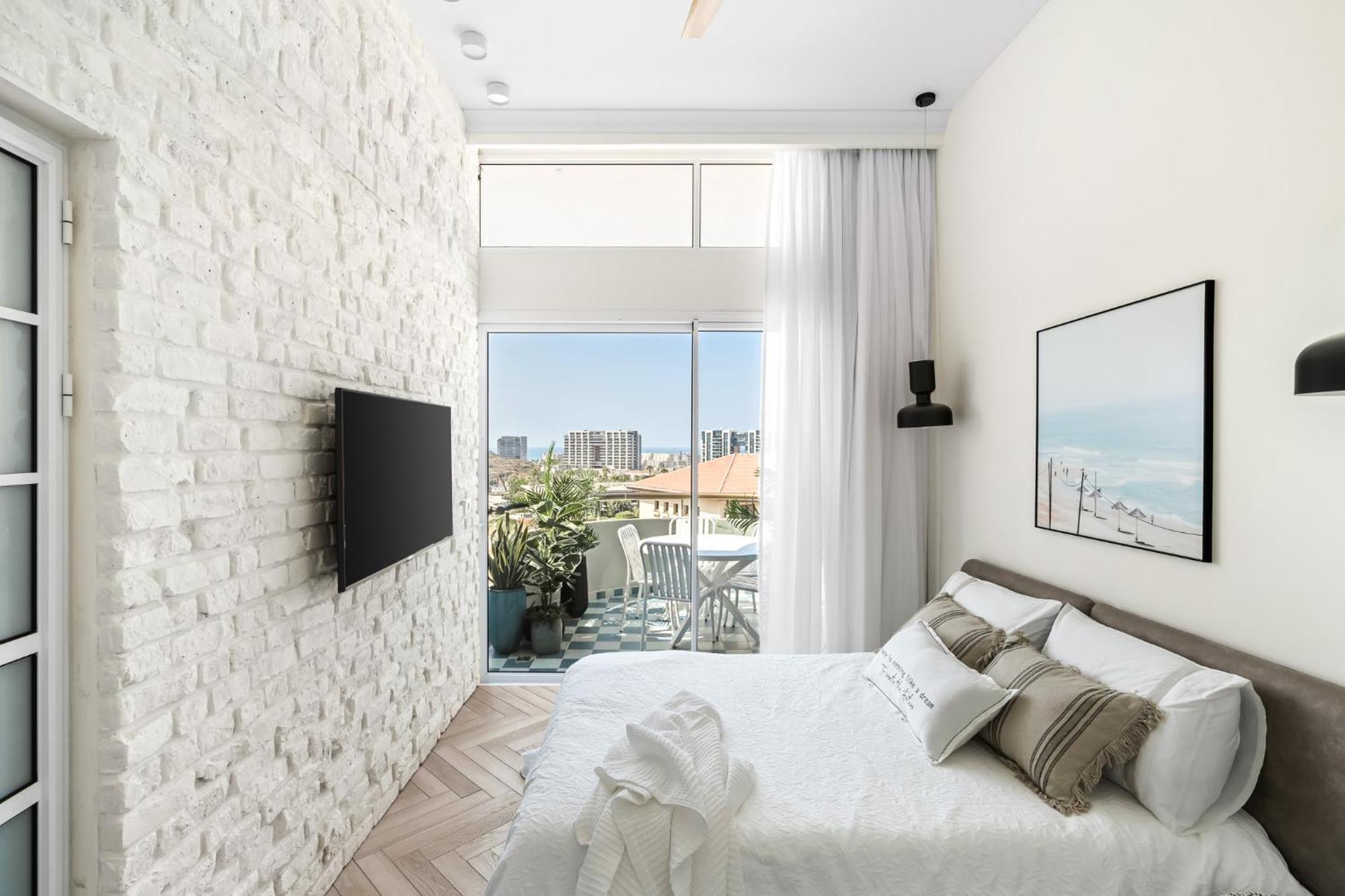 Sunsets Paradise 2Br With Parking By Beachfront Stay Herzliya Экстерьер фото