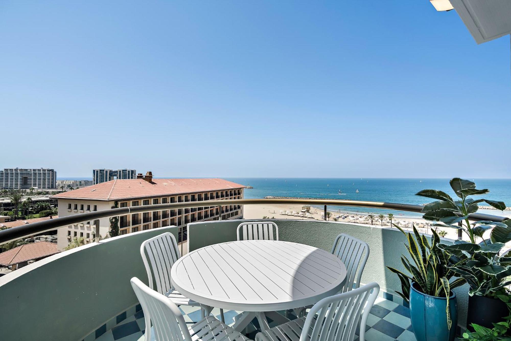 Sunsets Paradise 2Br With Parking By Beachfront Stay Herzliya Экстерьер фото